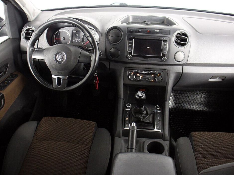Volkswagen Amarok 2.0 МКПП, 2011, 145 000 км фото 5