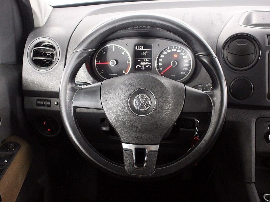 Volkswagen Amarok 2.0 МКПП, 2011, 145 000 км фото 6