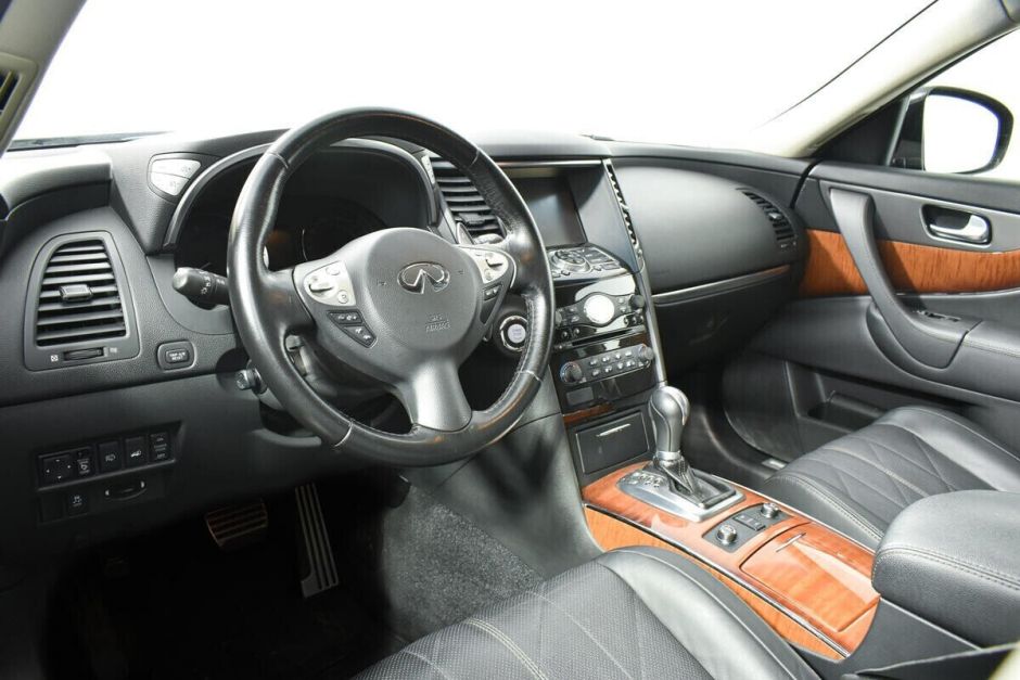 Infiniti QX70 3.7 АКПП, 2016, 86 000 км фото 5