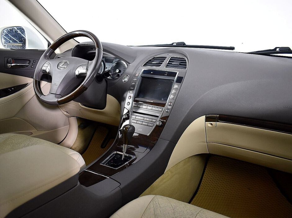 Lexus ES 3.5 АКПП, 2012, 131 000 км фото 8