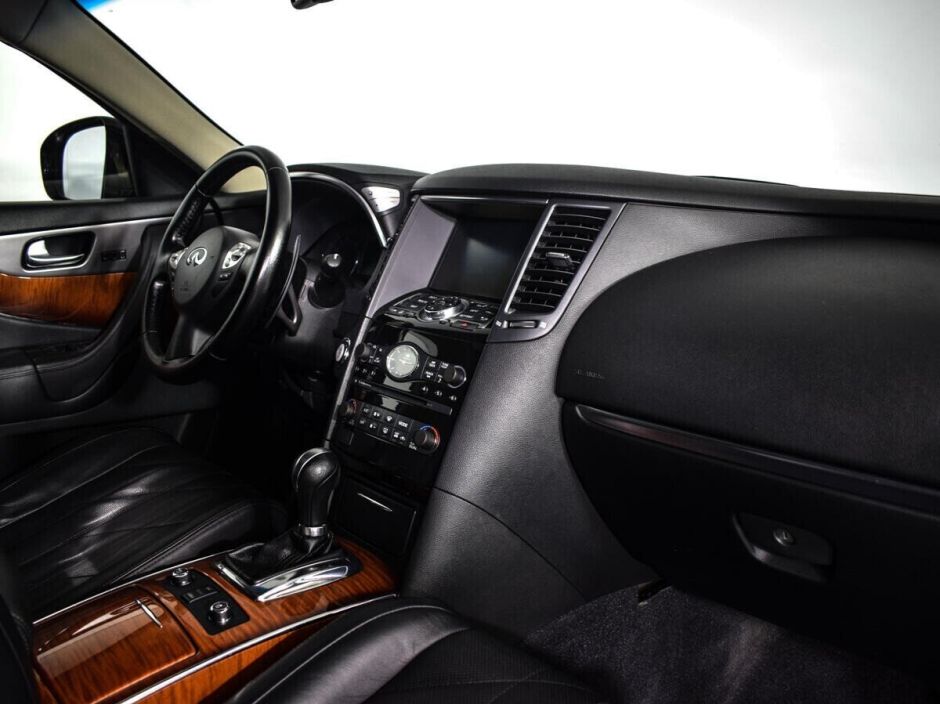 Infiniti QX70 3.7 АКПП, 2017, 71 000 км фото 5
