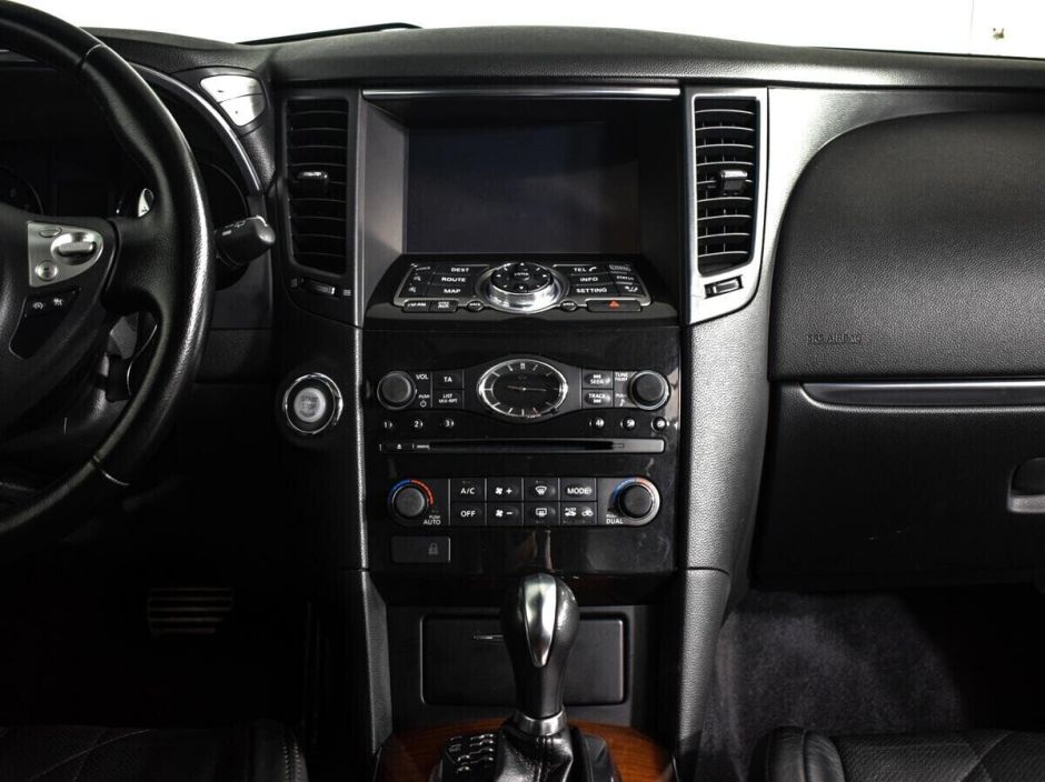 Infiniti QX70 3.7 АКПП, 2017, 71 000 км фото 6