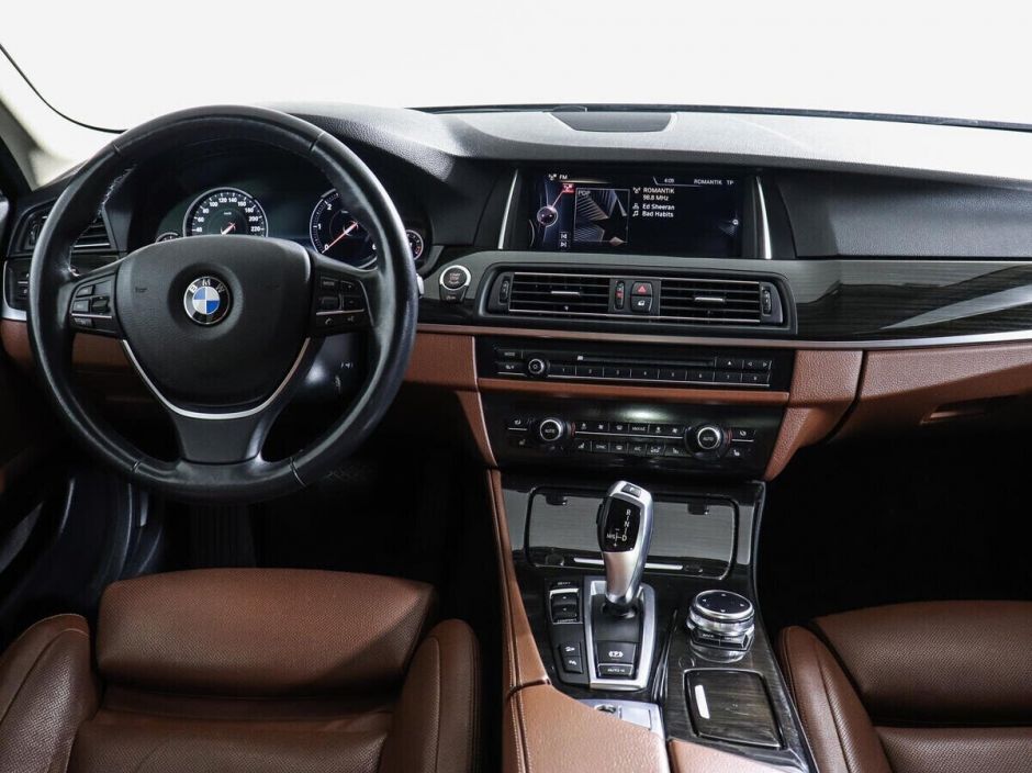 BMW 5 серии 3.0 АКПП, 2016, 98 000 км фото 6