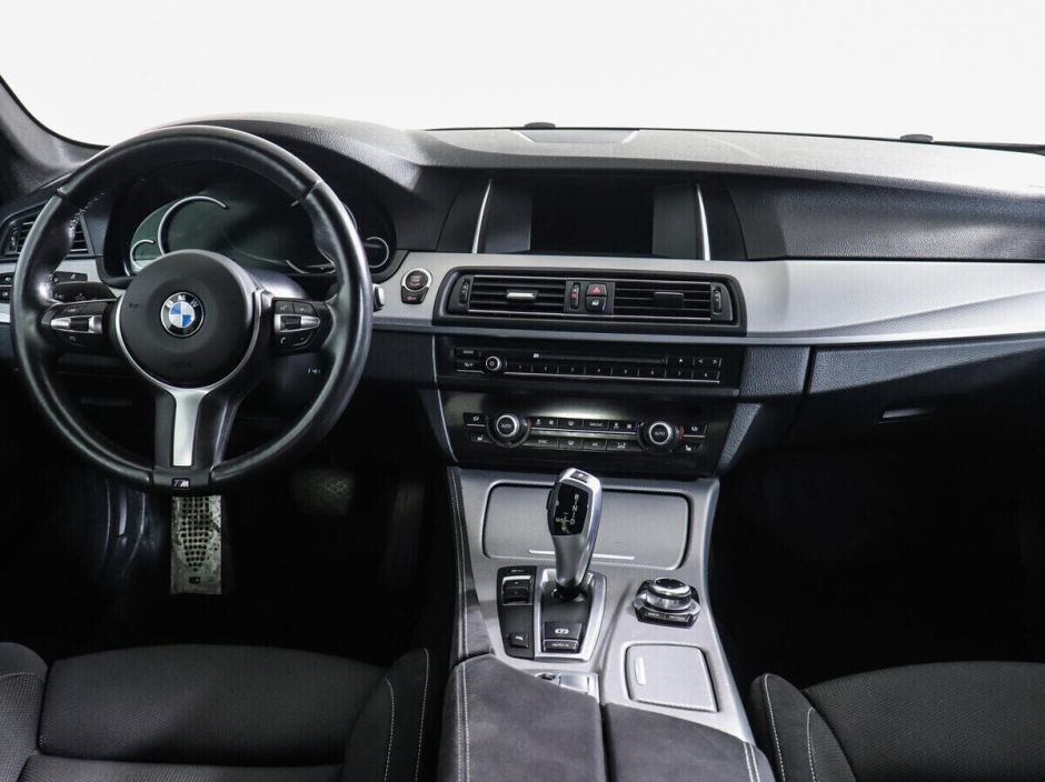 BMW 5 серии 2.0 АКПП, 2016, 86 000 км фото 6
