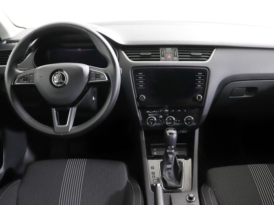 Skoda Octavia 1.8 РКПП, 2020, 46 000 км фото 7