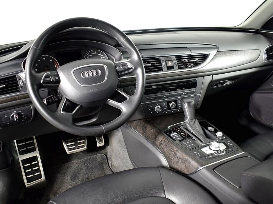 Audi A6 1.8 РКПП, 2017, 80 000 км фото 5