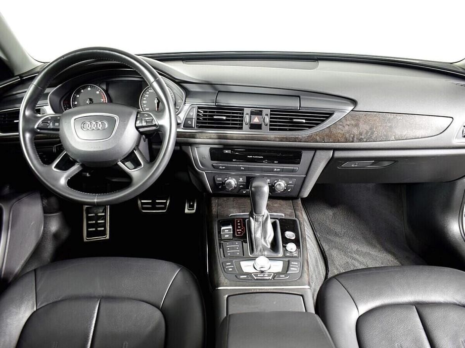 Audi A6 1.8 РКПП, 2017, 80 000 км фото 6