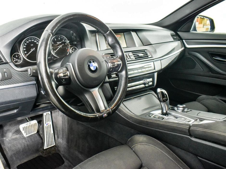 BMW 5 серии 2.0 АКПП, 2015, 95 000 км фото 3