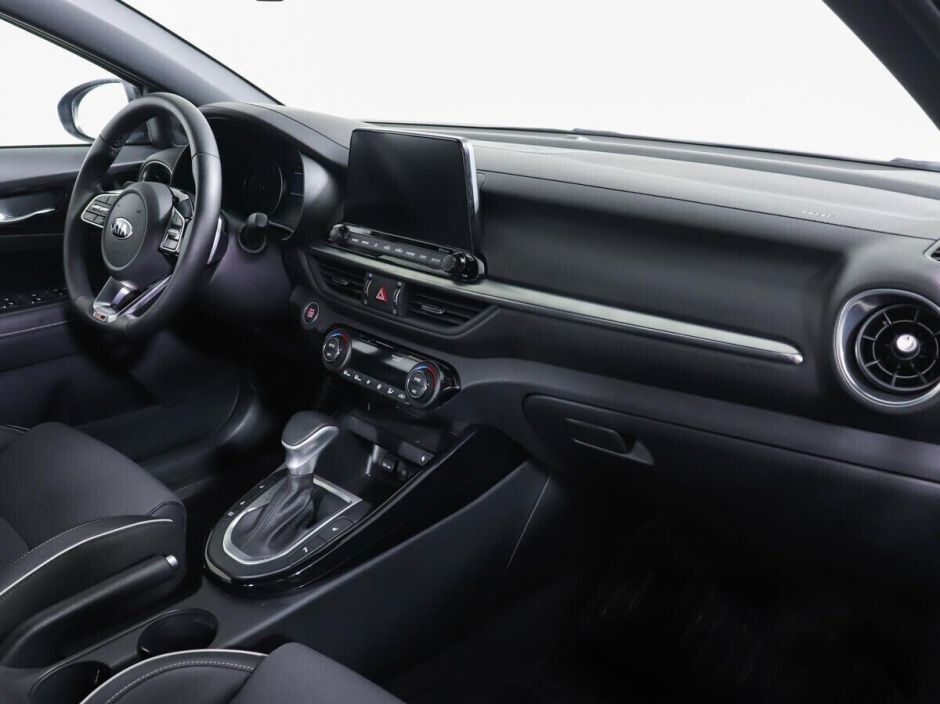 Kia Cerato 1.6 АКПП, 2020, 44 000 км фото 8