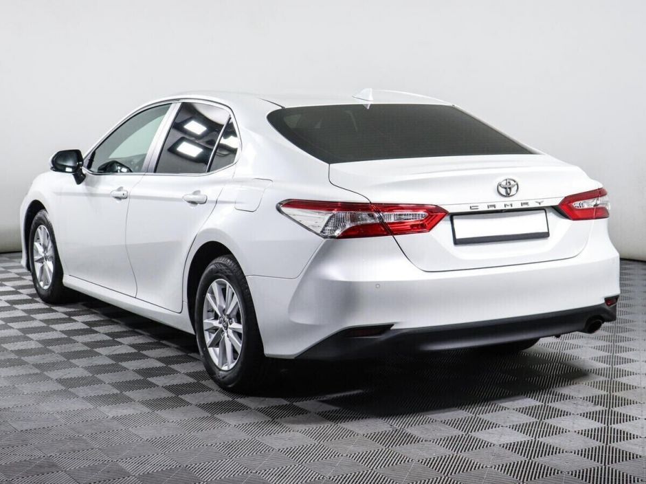 Toyota Camry 2.0 CVT, 2020, 36 000 км фото 3