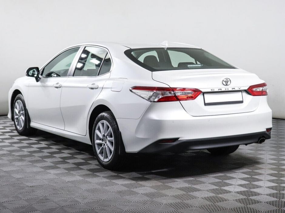 Toyota Camry 2.0 CVT, 2021, 30 000 км фото 3