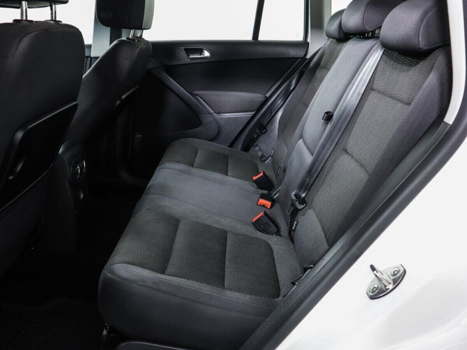 Volkswagen Tiguan 2.0 АКПП, 2015, 100 000 км фото 10