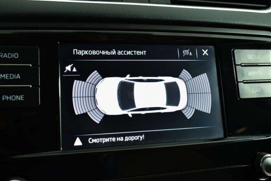 Skoda Octavia 1.5 РКПП, 2019, 54 000 км фото 9