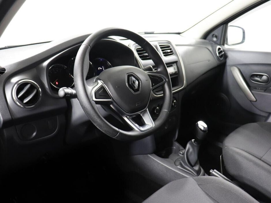 Renault Logan 1.6 МКПП, 2021, 37 000 км фото 5