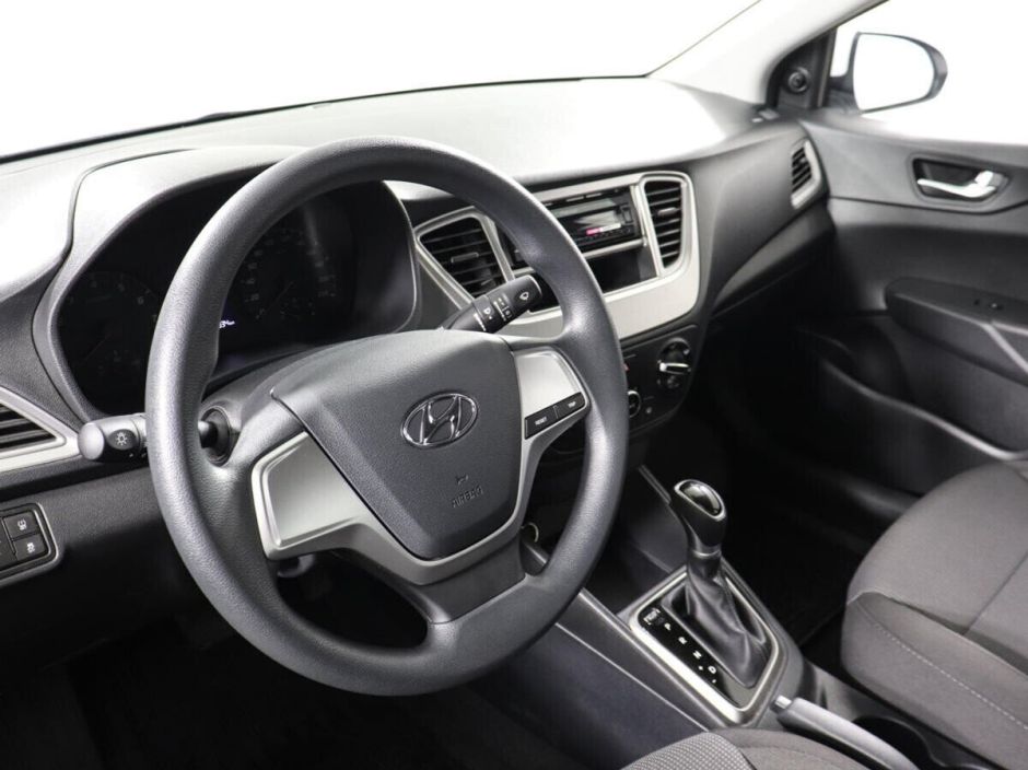 Hyundai Solaris 1.6 АКПП, 2020, 37 000 км фото 5