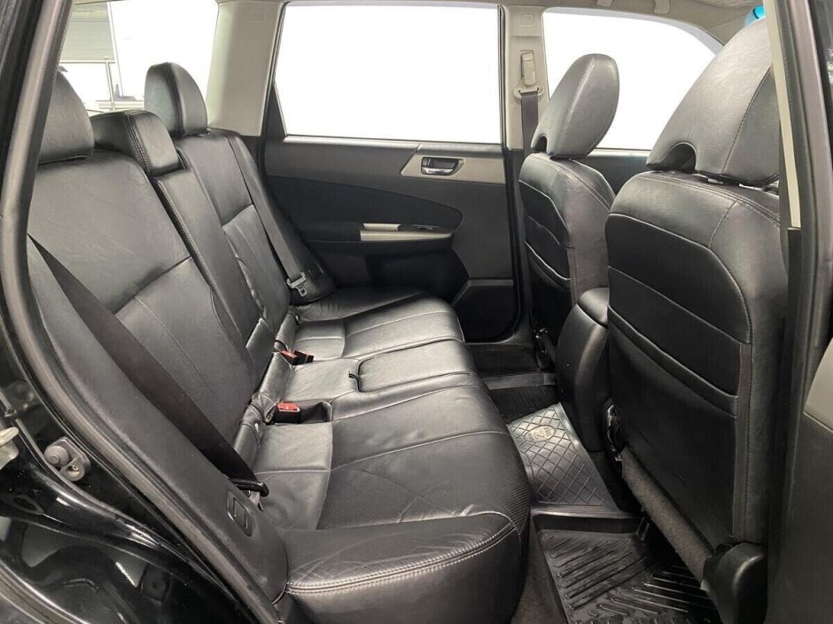 Subaru Forester 2.0 АКПП, 2011, 144 000 км фото 11