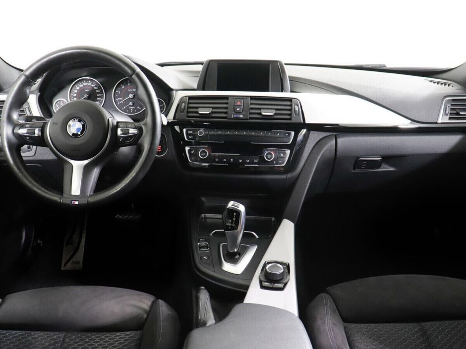 BMW 3 серии 2.0 АКПП, 2018, 63 000 км фото 6