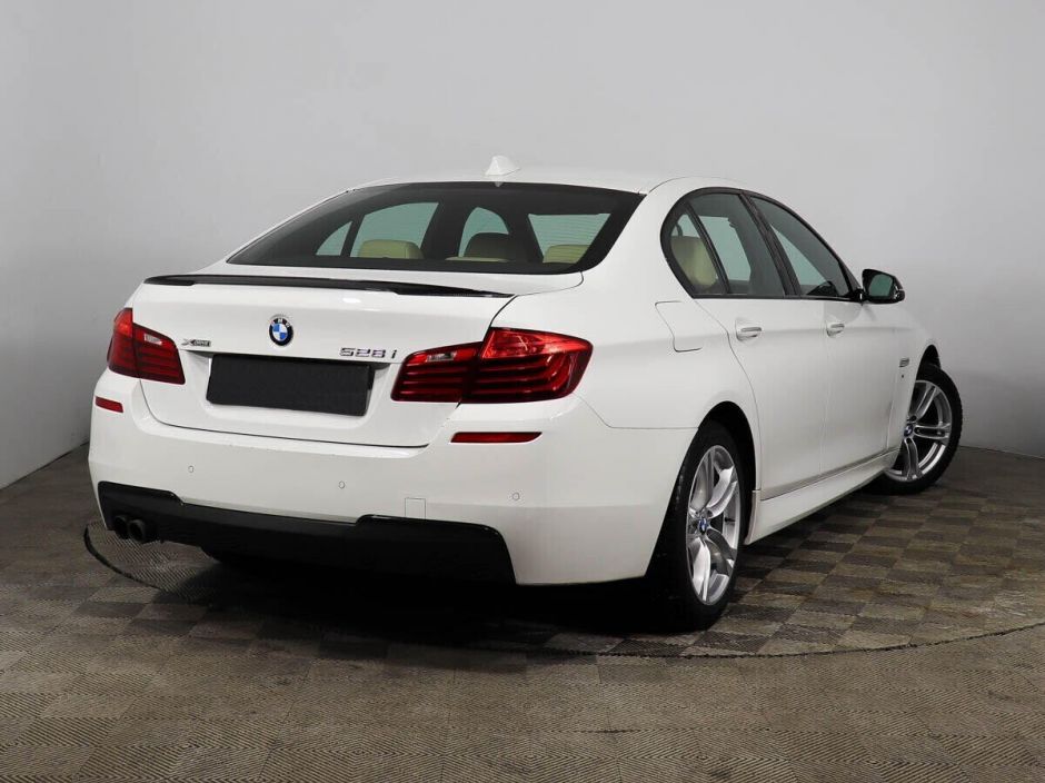 BMW 5 серии 2.0 АКПП, 2014, 120 000 км фото 2
