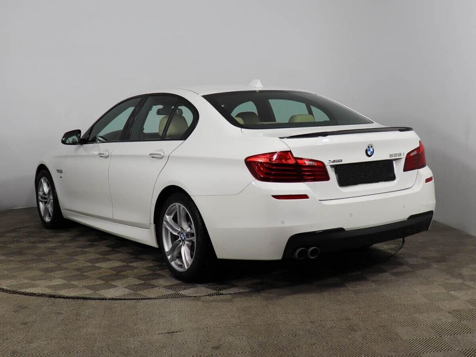 BMW 5 серии 2.0 АКПП, 2014, 120 000 км фото 4