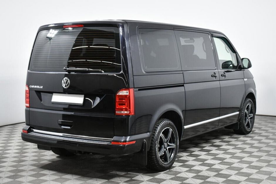 Volkswagen Caravelle 2.0 РКПП, 2018, 59 000 км фото 2