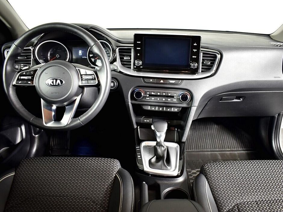 Kia Ceed 1.6 АКПП, 2021, 23 000 км фото 6