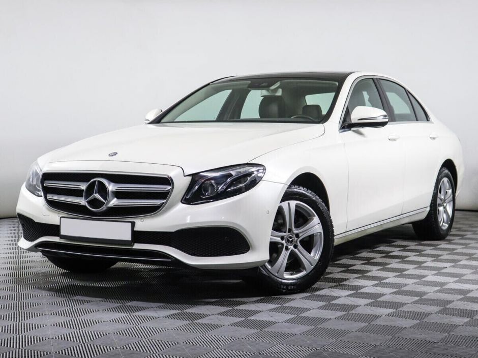Mercedes-Benz E-Класс 2.0 АКПП, 2017, 71 000 км фото 1