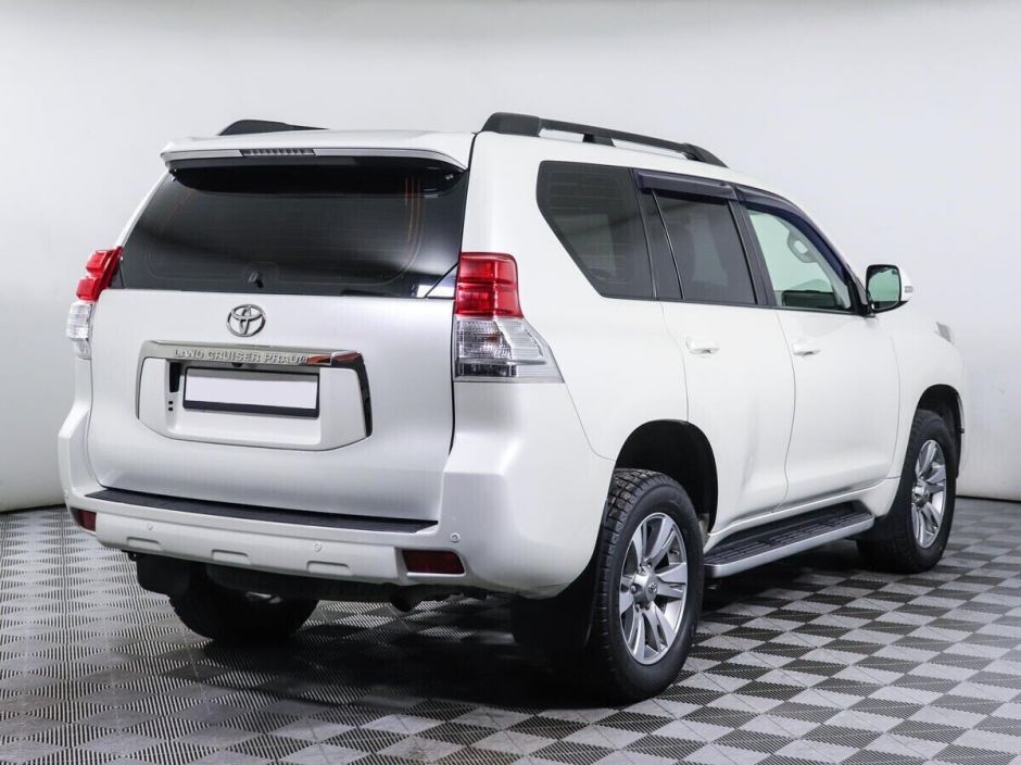 Toyota Land Cruiser Prado 3.0 АКПП, 2011, 150 000 км фото 2