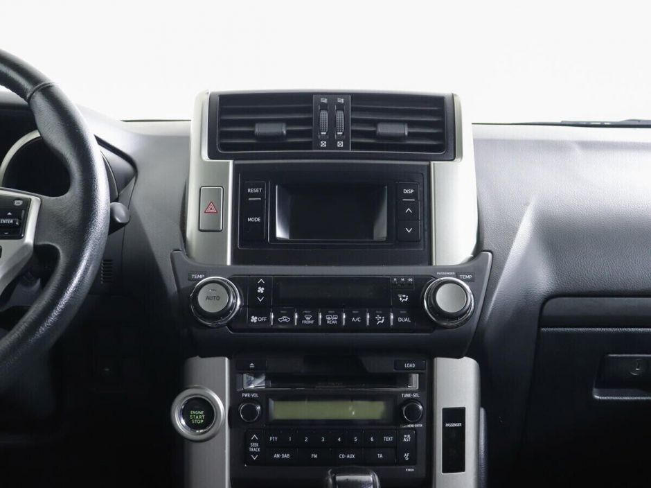 Toyota Land Cruiser Prado 3.0 АКПП, 2011, 150 000 км фото 7